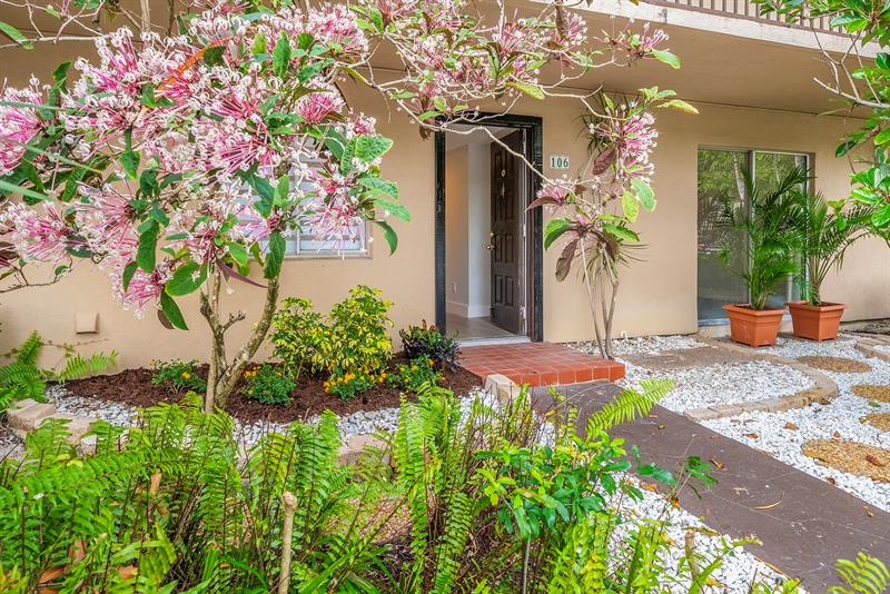 2214 S Cypress Bend Drive Pompano Beach FL 33069