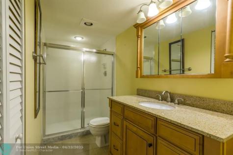 4301 Martinique Circle Coconut Creek FL 33066