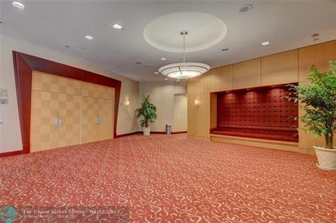 4301 Martinique Circle Coconut Creek FL 33066