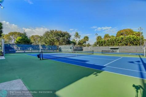 4301 Martinique Circle Coconut Creek FL 33066