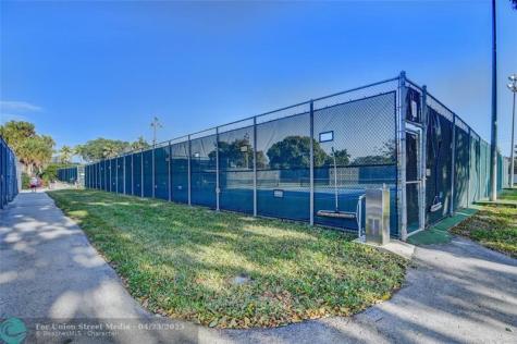 4301 Martinique Circle Coconut Creek FL 33066