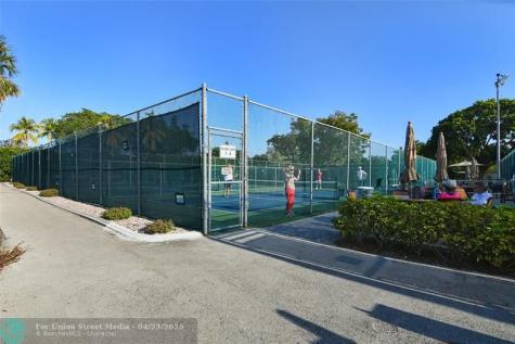 4301 Martinique Circle Coconut Creek FL 33066