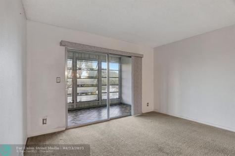 4301 Martinique Circle Coconut Creek FL 33066