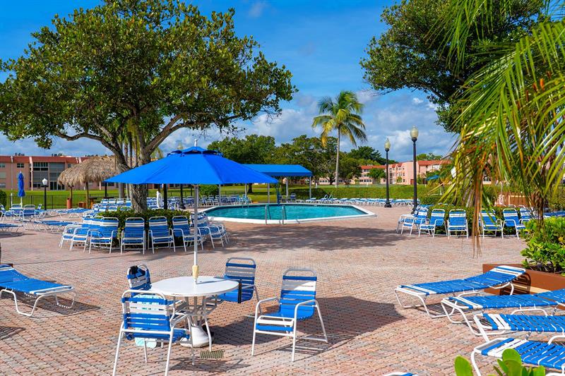 9061 Sunrise Lakes Boulevard Sunrise FL 33322