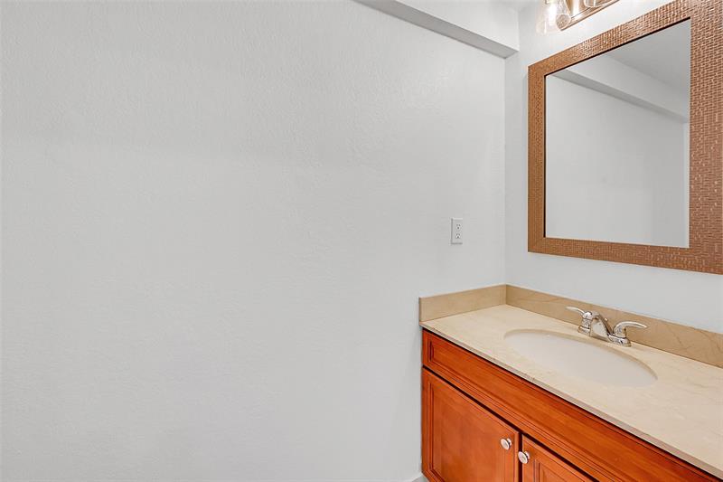 453 NE 1st Street Pompano Beach FL 33060