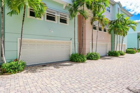 453 NE 1st Street Pompano Beach FL 33060