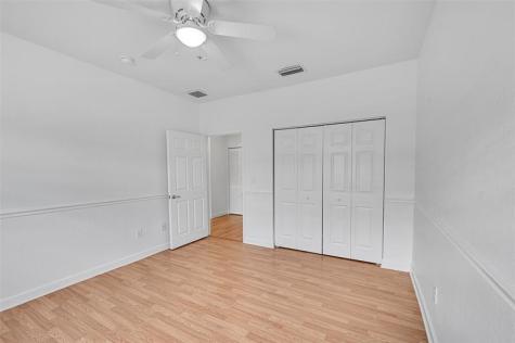 453 NE 1st Street Pompano Beach FL 33060