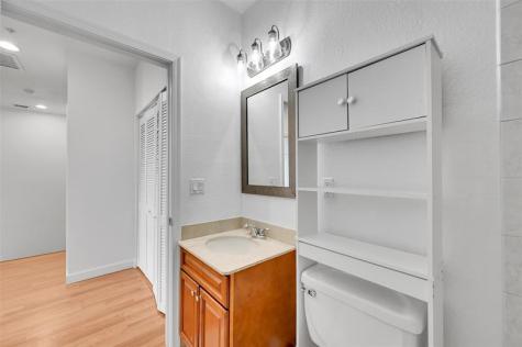453 NE 1st Street Pompano Beach FL 33060