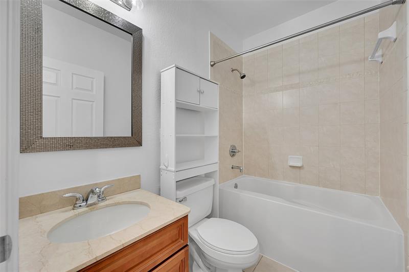 453 NE 1st Street Pompano Beach FL 33060