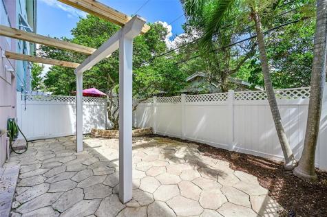 453 NE 1st Street Pompano Beach FL 33060
