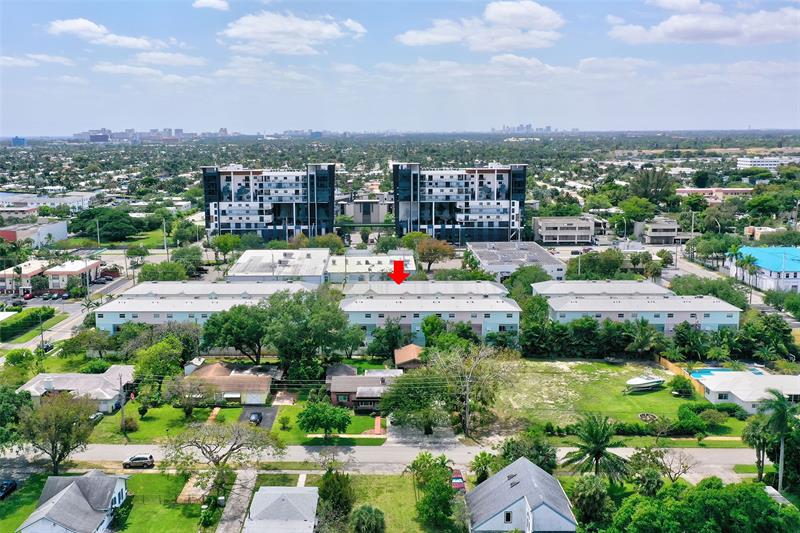 453 NE 1st Street Pompano Beach FL 33060