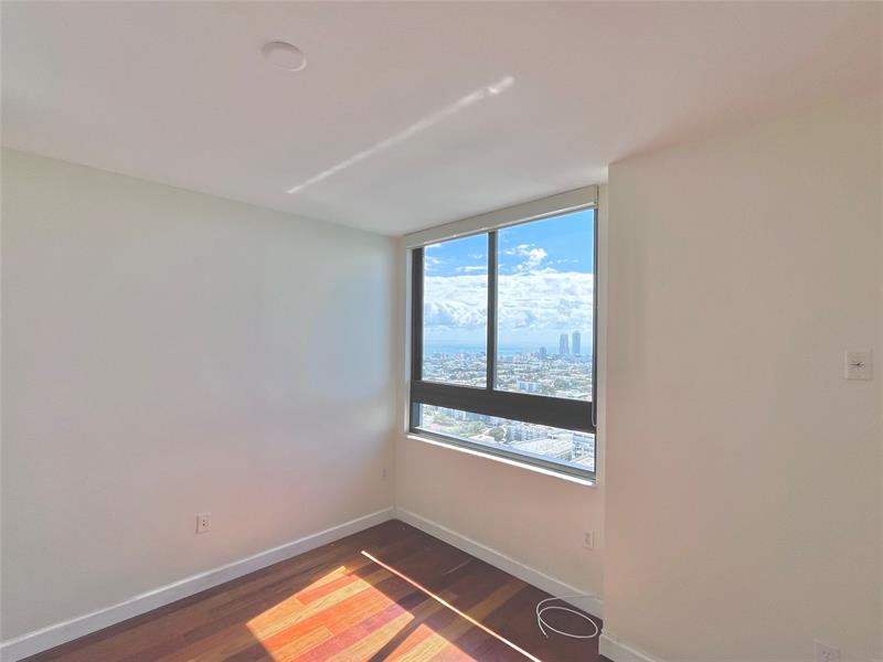 Miami Beach FL 33139