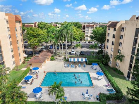 3751 Environ Boulevard Lauderhill FL 33319