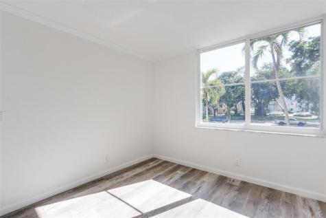 9410 Live Oak Place Davie FL 33324