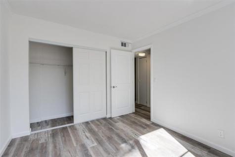 9410 Live Oak Place Davie FL 33324