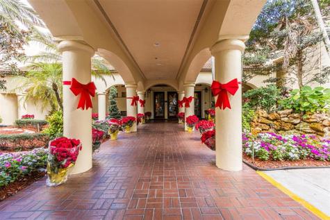 9410 Live Oak Place Davie FL 33324