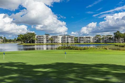 9410 Live Oak Place Davie FL 33324