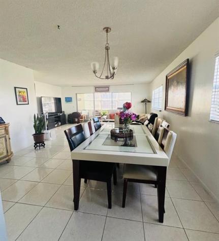 800 SW 125th Way Hollywood FL 33027