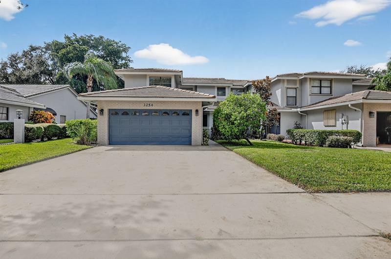 3254 Deer Creek Lake Shore Drive Deerfield Beach FL 33442