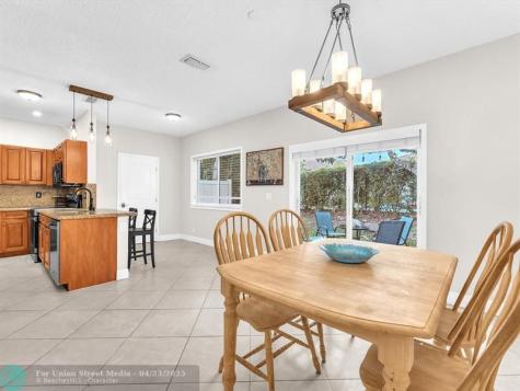 4776 Lago Vista Drive Coconut Creek FL 33073