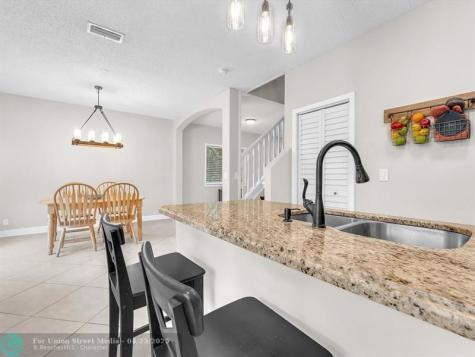 4776 Lago Vista Drive Coconut Creek FL 33073