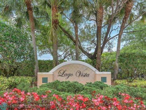 4776 Lago Vista Drive Coconut Creek FL 33073
