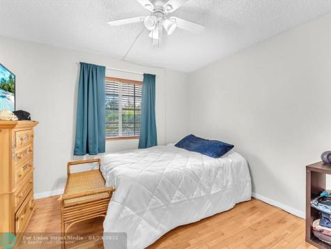 4776 Lago Vista Drive Coconut Creek FL 33073