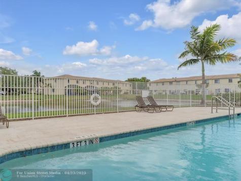 4776 Lago Vista Drive Coconut Creek FL 33073