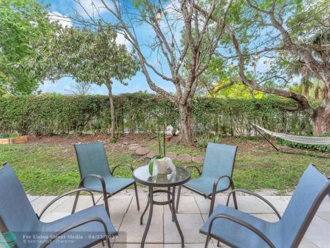 4776 Lago Vista Drive Coconut Creek FL 33073