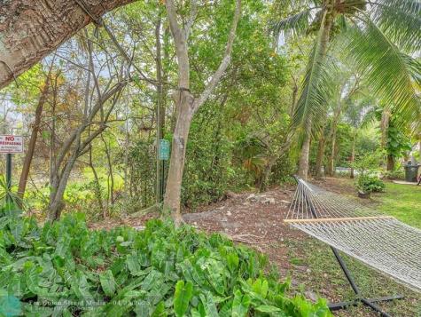 4776 Lago Vista Drive Coconut Creek FL 33073