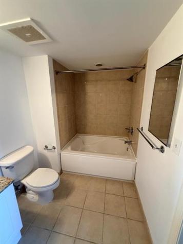 19501 W Country Club Drive Aventura FL 33180