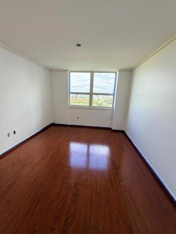 19501 W Country Club Drive Aventura FL 33180