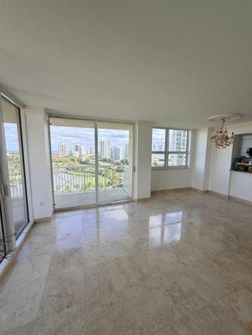 19501 W Country Club Drive Aventura FL 33180