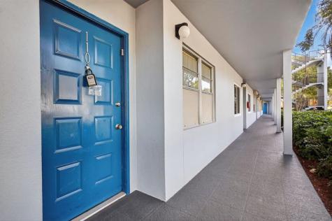 12500 SW 6th Street Pembroke Pines FL 33027