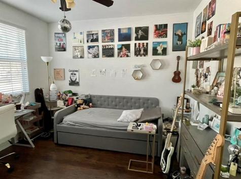 817 SW 147th Avenue Pembroke Pines FL 33027