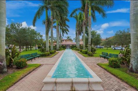 817 SW 147th Avenue Pembroke Pines FL 33027