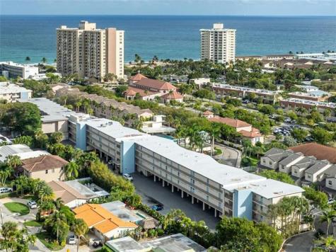 1967 S Ocean Boulevard Lauderdale By The Sea FL 33062
