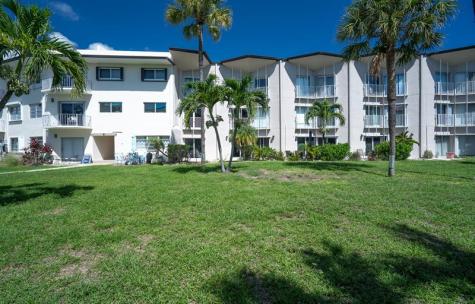 1967 S Ocean Boulevard Lauderdale By The Sea FL 33062
