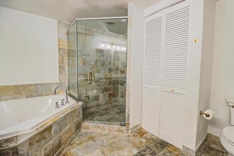2681 N Flamingo Road Sunrise FL 33323