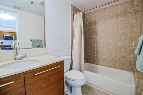 2681 N Flamingo Road Sunrise FL 33323
