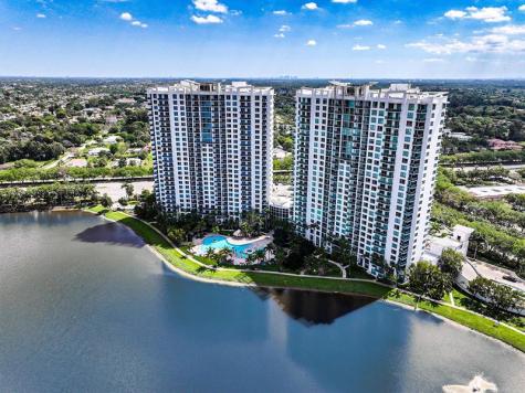 2681 N Flamingo Road Sunrise FL 33323