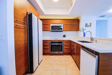 2681 N Flamingo Road Sunrise FL 33323