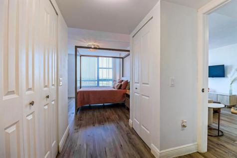 2681 N Flamingo Road Sunrise FL 33323