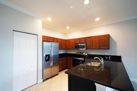 5045 Ellery Terrace West Palm Beach FL 33417