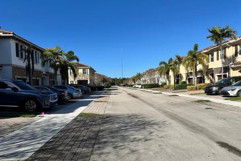5045 Ellery Terrace West Palm Beach FL 33417