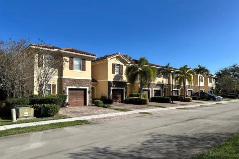 5045 Ellery Terrace West Palm Beach FL 33417
