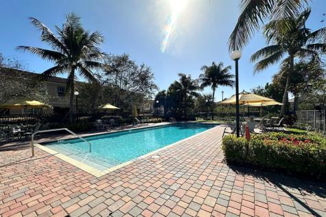 5045 Ellery Terrace West Palm Beach FL 33417