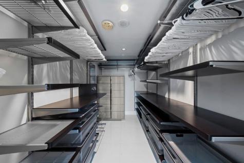 3625 N Country Club Drive Miami FL 33180