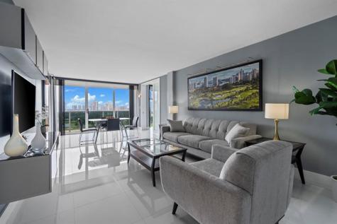 3625 N Country Club Drive Miami FL 33180