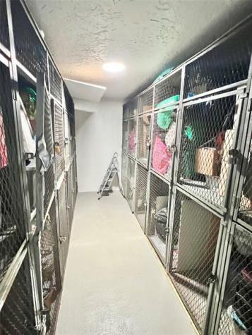 9235 Lagoon Place Davie FL 33324